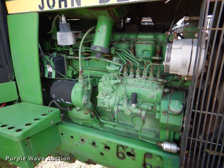 image for item KP9082 1988 John Deere 4650  MFWD tractor