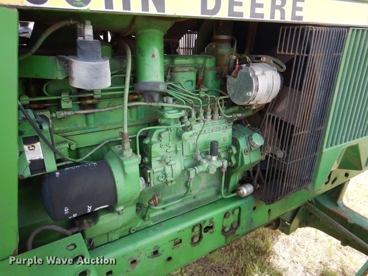 image for item KP9082 1988 John Deere 4650  MFWD tractor