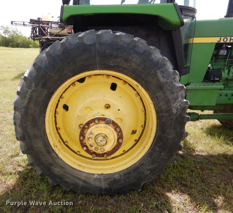 image for item KP9082 1988 John Deere 4650  MFWD tractor