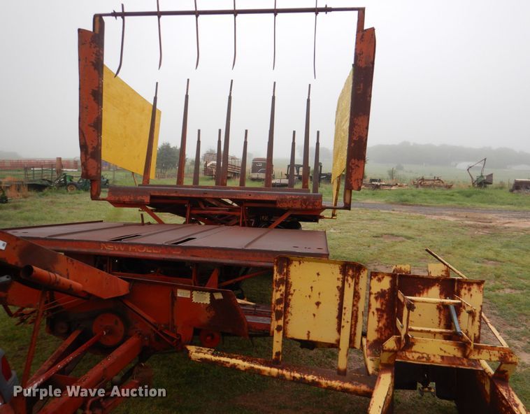 image for item KP9150 New Holland Stackliner 1033  bale stacker