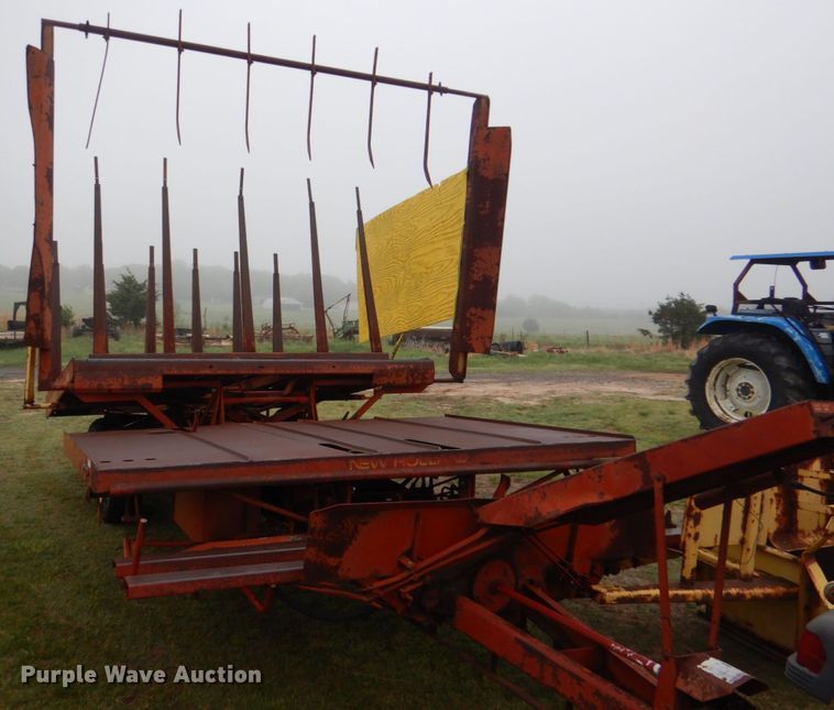 image for item KP9150 New Holland Stackliner 1033  bale stacker
