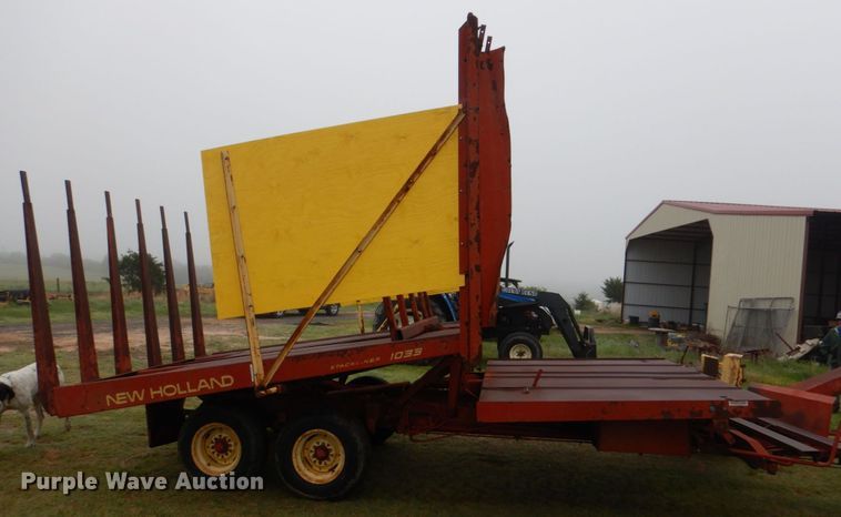image for item KP9150 New Holland Stackliner 1033  bale stacker