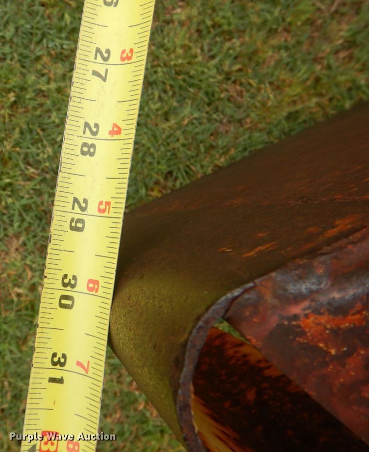 image for item KP9150 New Holland Stackliner 1033  bale stacker