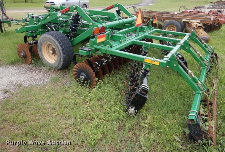 image for item KP9151 Great Plains 1000 Turbo-Max  vertical tillage