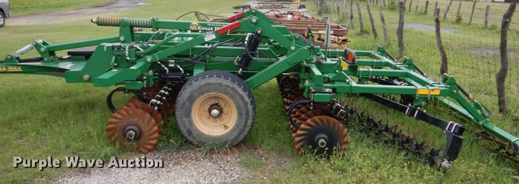 image for item KP9151 Great Plains 1000 Turbo-Max  vertical tillage