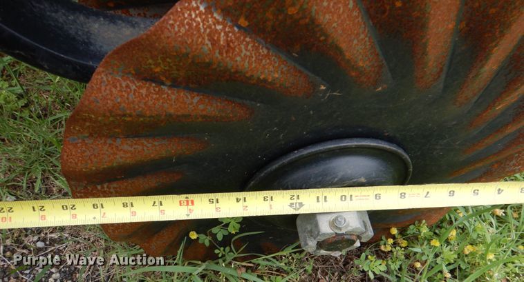 image for item KP9151 Great Plains 1000 Turbo-Max  vertical tillage