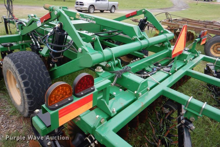 image for item KP9151 Great Plains 1000 Turbo-Max  vertical tillage