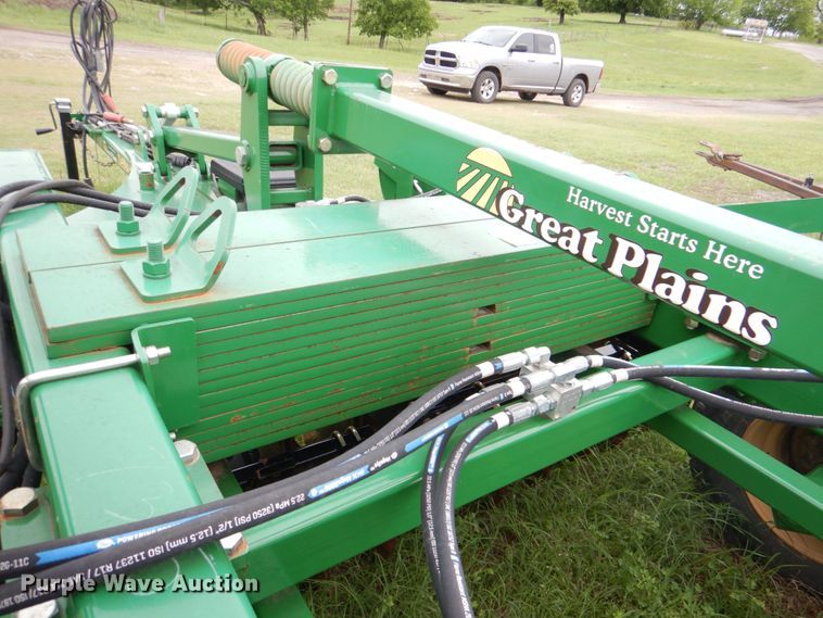 image for item KP9151 Great Plains 1000 Turbo-Max  vertical tillage