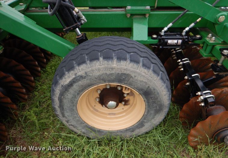 image for item KP9151 Great Plains 1000 Turbo-Max  vertical tillage