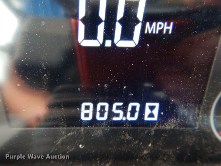 image for item KP9158 2018 John Deere 6105E  MFWD tractor