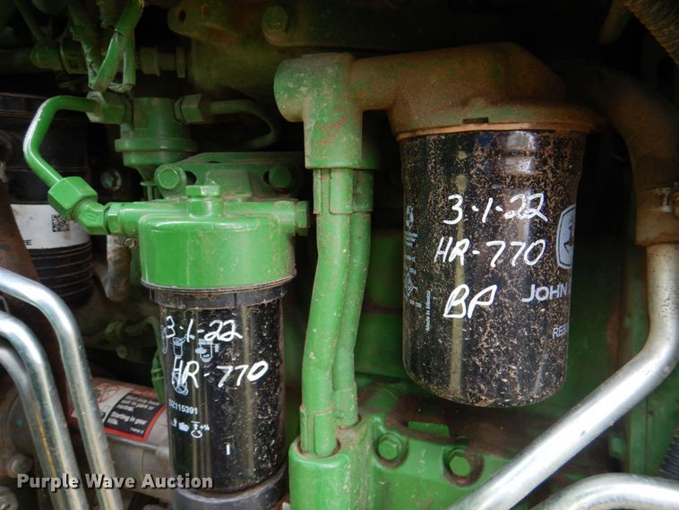 image for item KP9158 2018 John Deere 6105E  MFWD tractor