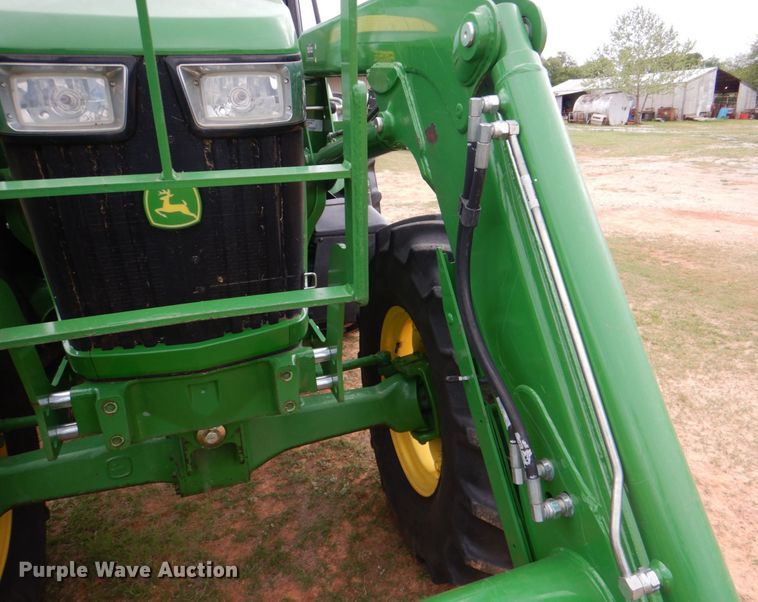 image for item KP9158 2018 John Deere 6105E  MFWD tractor