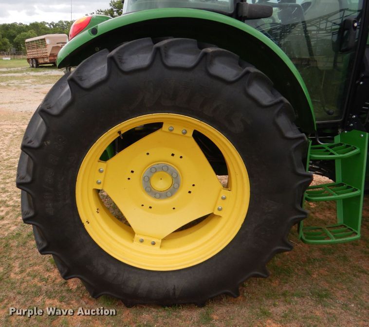 image for item KP9158 2018 John Deere 6105E  MFWD tractor