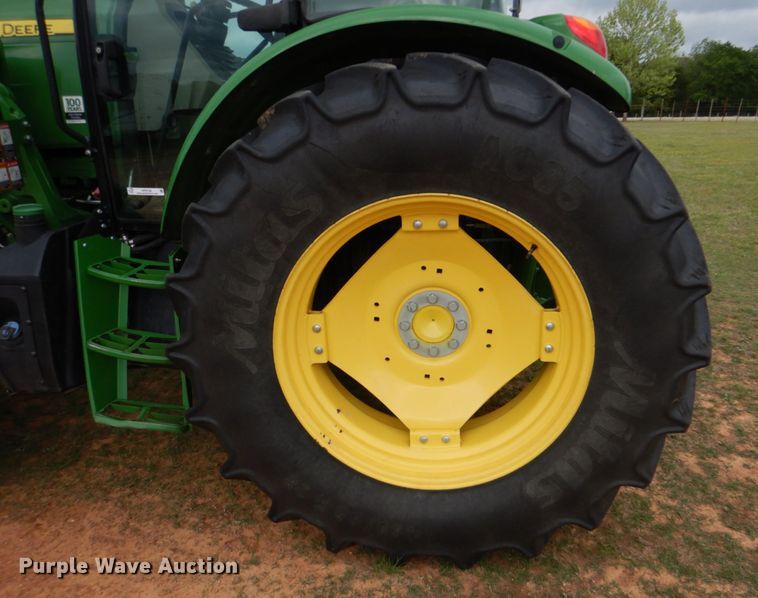 image for item KP9158 2018 John Deere 6105E  MFWD tractor