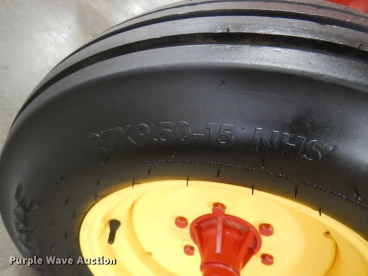 image for item KP9248 2010 New Holland BC5070  small square baler