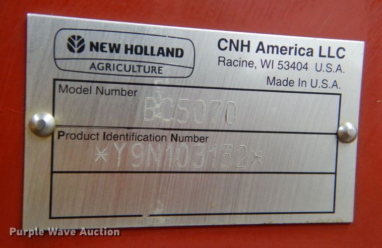 image for item KP9248 2010 New Holland BC5070  small square baler