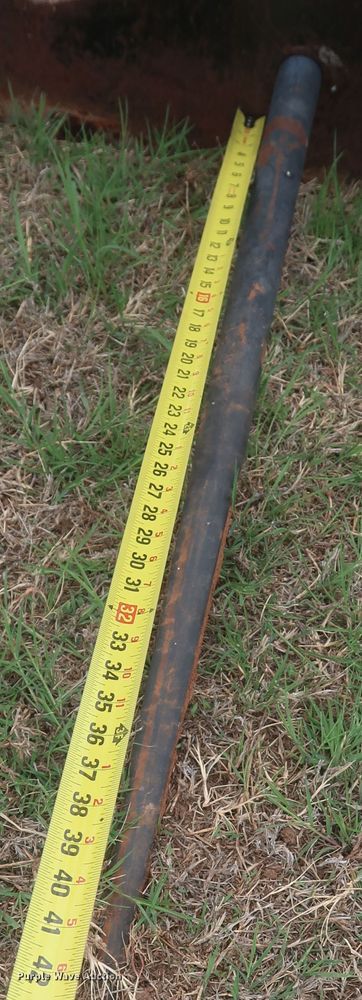 image for item KR9874 1981 International 1086  tractor