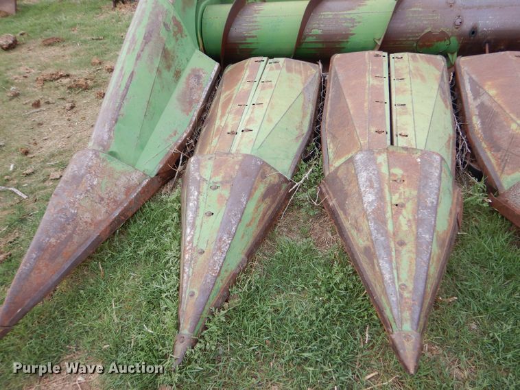 image for item LS9180 John Deere 653  all-crop head