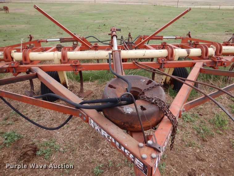 image for item LS9181 Krause 744A  field cultivator