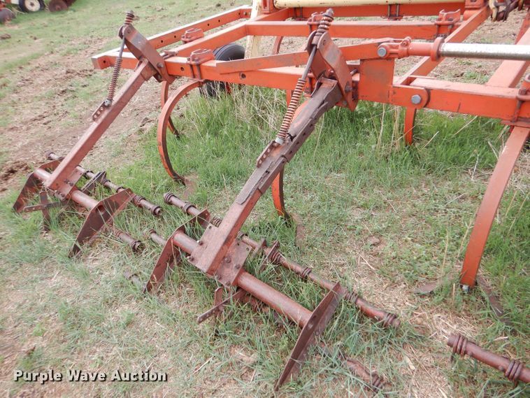 image for item LS9181 Krause 744A  field cultivator