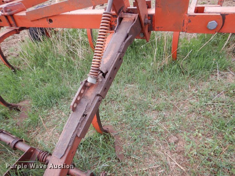 image for item LS9181 Krause 744A  field cultivator