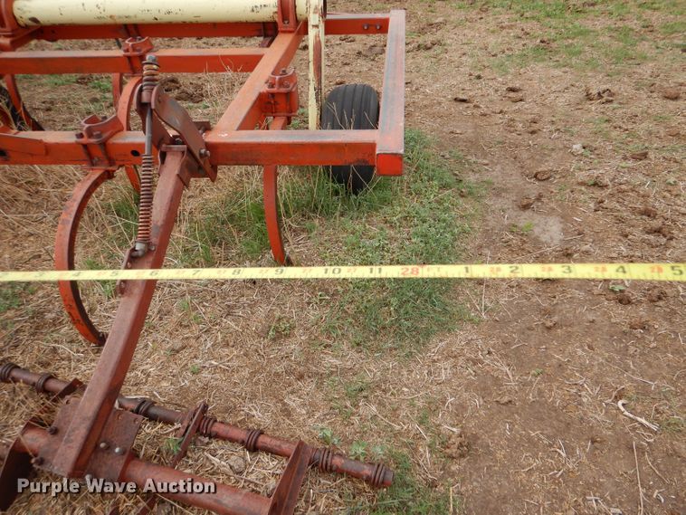 image for item LS9181 Krause 744A  field cultivator