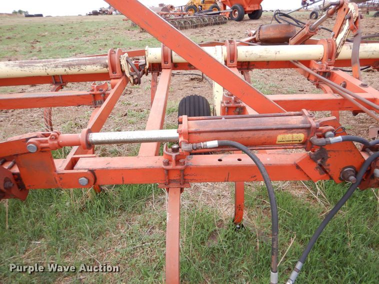 image for item LS9181 Krause 744A  field cultivator