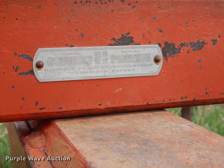 image for item LS9181 Krause 744A  field cultivator