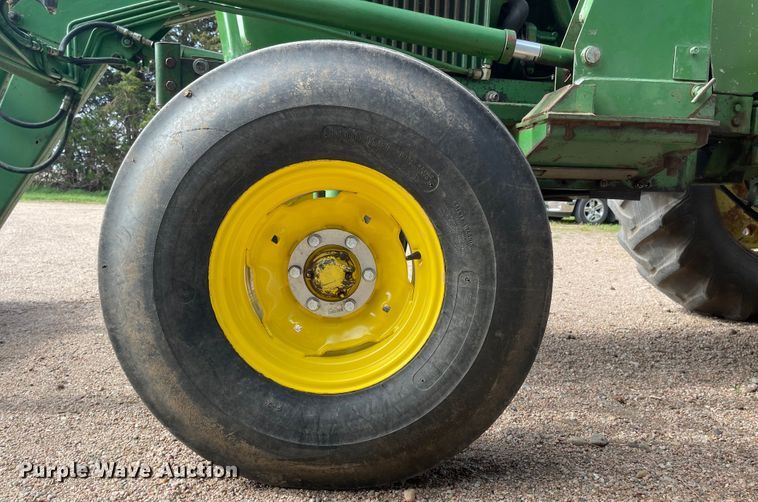 image for item MJ9707 1965 John Deere 4020  tractor