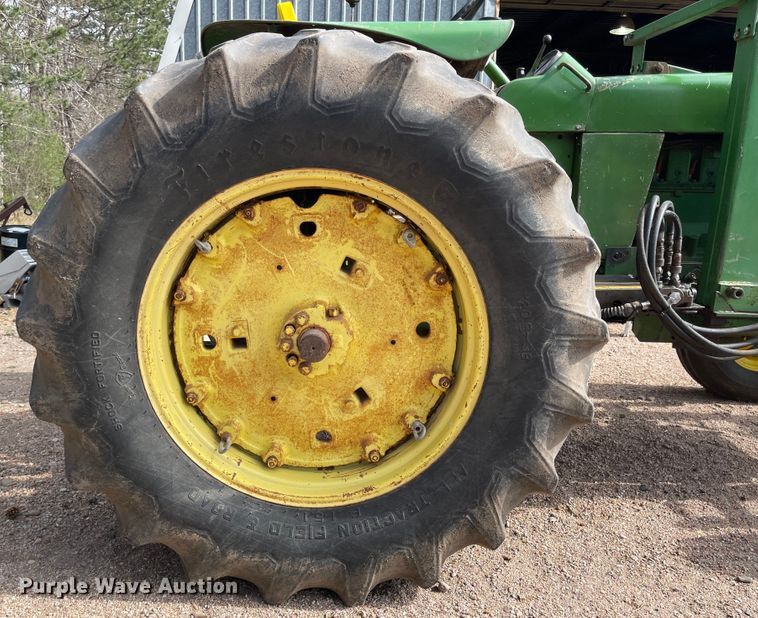 image for item MJ9707 1965 John Deere 4020  tractor