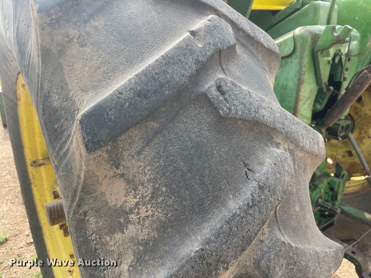 image for item MJ9707 1965 John Deere 4020  tractor