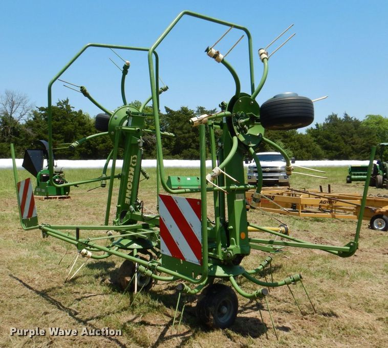 image for item MK9565 2012 Krone KW 5.52/4X7T  rotary hay tedder