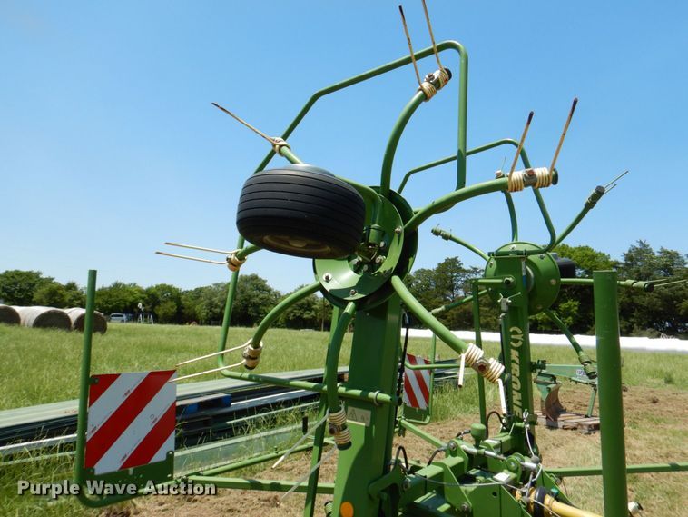 image for item MK9565 2012 Krone KW 5.52/4X7T  rotary hay tedder
