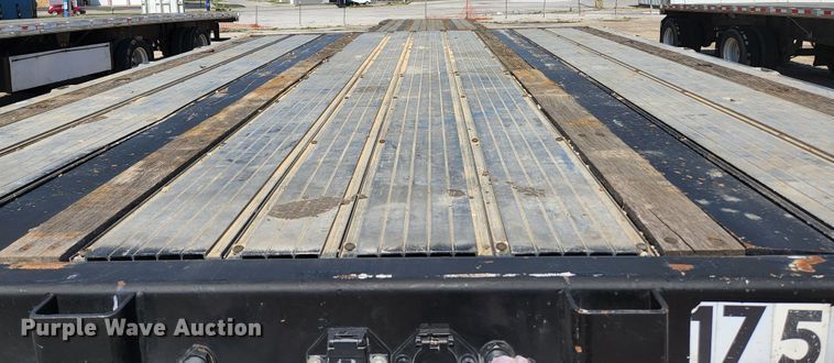 image for item DI1205 2007 Transcraft DTL-2100 RS2  drop deck trailer