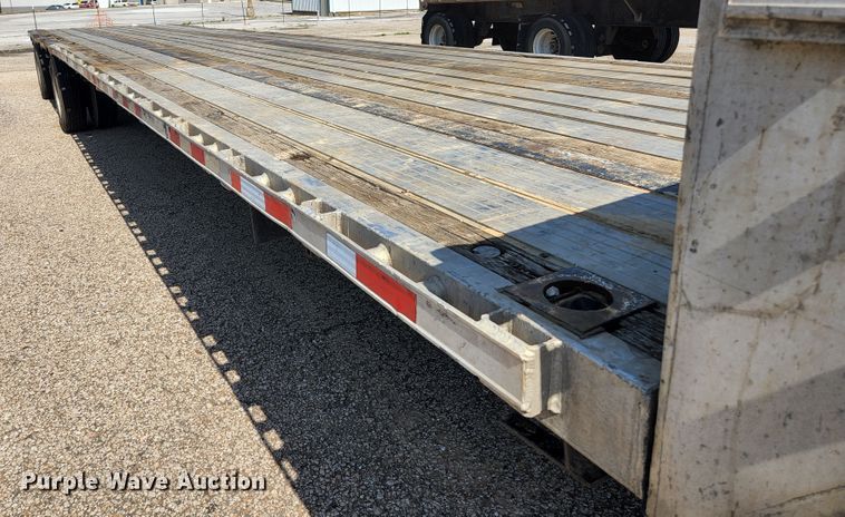 image for item DI1205 2007 Transcraft DTL-2100 RS2  drop deck trailer