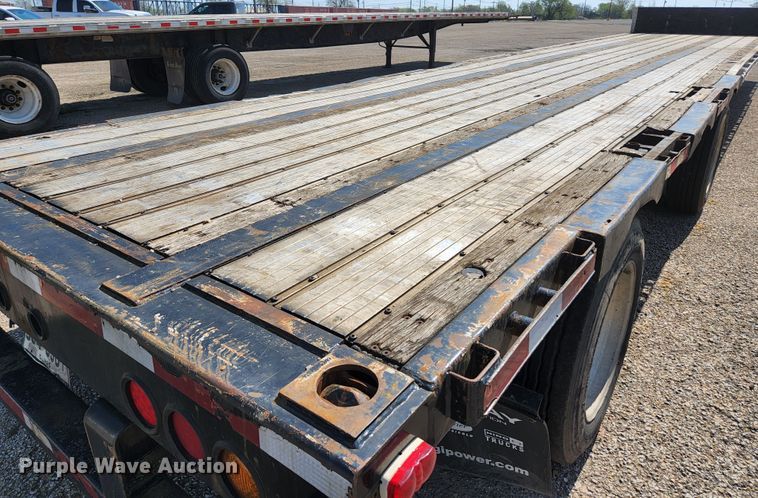 image for item DI1205 2007 Transcraft DTL-2100 RS2  drop deck trailer