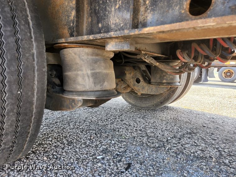 image for item DI1205 2007 Transcraft DTL-2100 RS2  drop deck trailer