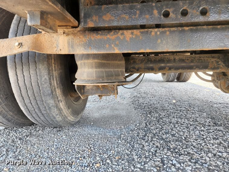 image for item DI1205 2007 Transcraft DTL-2100 RS2  drop deck trailer