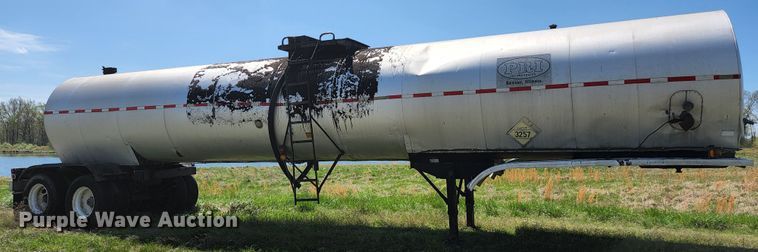 image for item DI1209 1985 Fruehauf TEH-FE2-R 7000 tank trailer