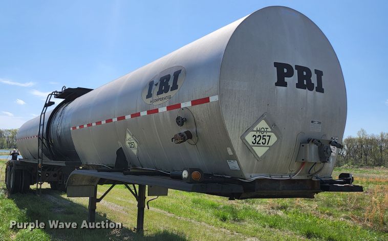 image for item DI1210 1988 Fruehauf TEH-FE2-R 7000  tank trailer