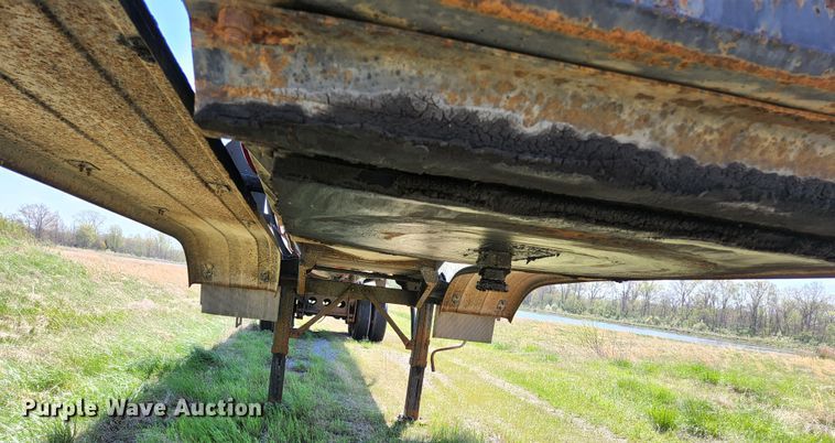 image for item DI1210 1988 Fruehauf TEH-FE2-R 7000  tank trailer