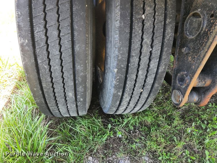 image for item DI1211 1981 Fruehauf TEH-FE2-R 7000  tank trailer