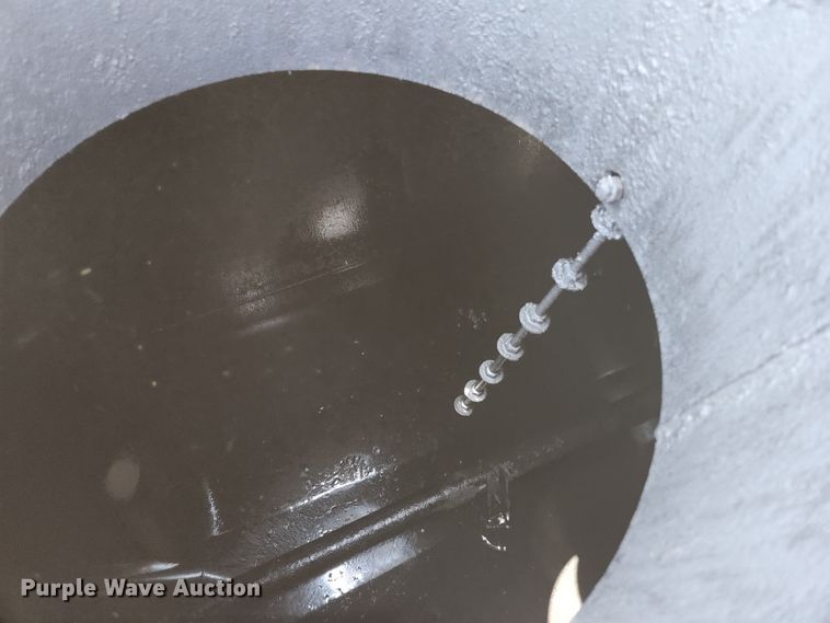 image for item DI1212 1986 Fruehauf TEH-FE2-R 7000  tank trailer