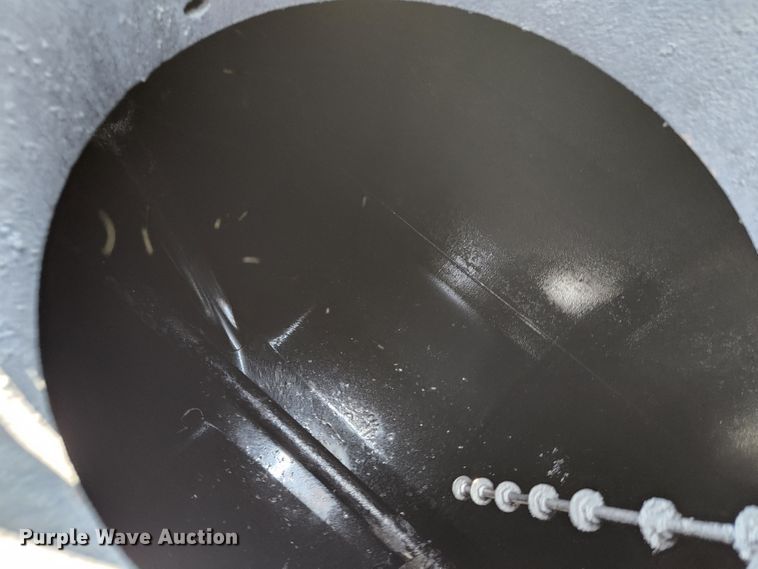 image for item DI1212 1986 Fruehauf TEH-FE2-R 7000  tank trailer