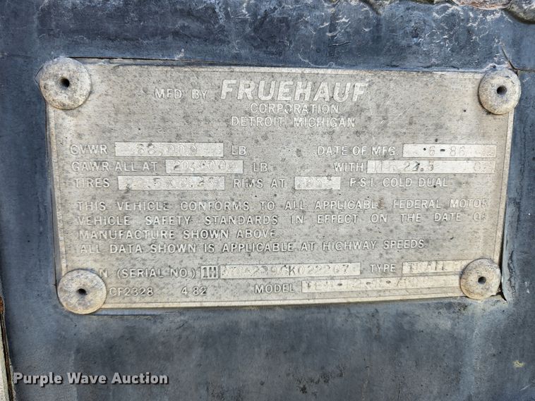 image for item DI1212 1986 Fruehauf TEH-FE2-R 7000  tank trailer