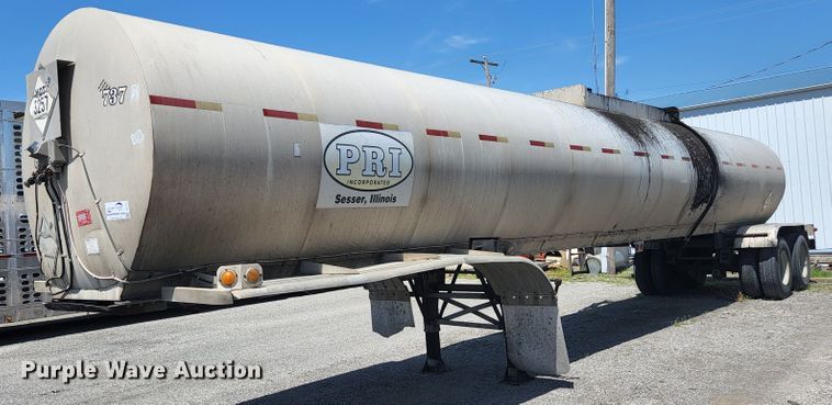 image for item DI1213 1992 Custom Trailers  tank trailer