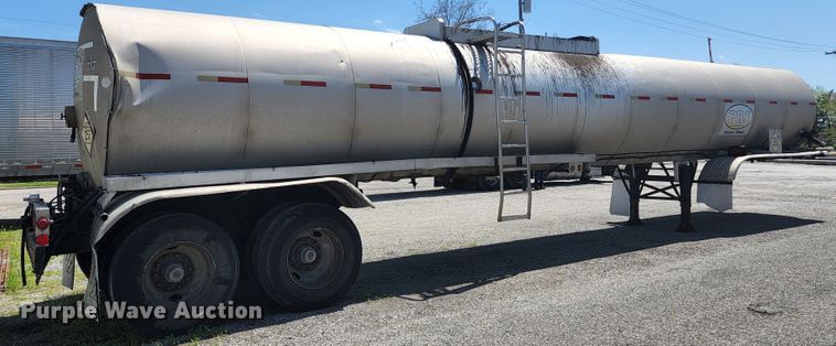 image for item DI1213 1992 Custom Trailers  tank trailer