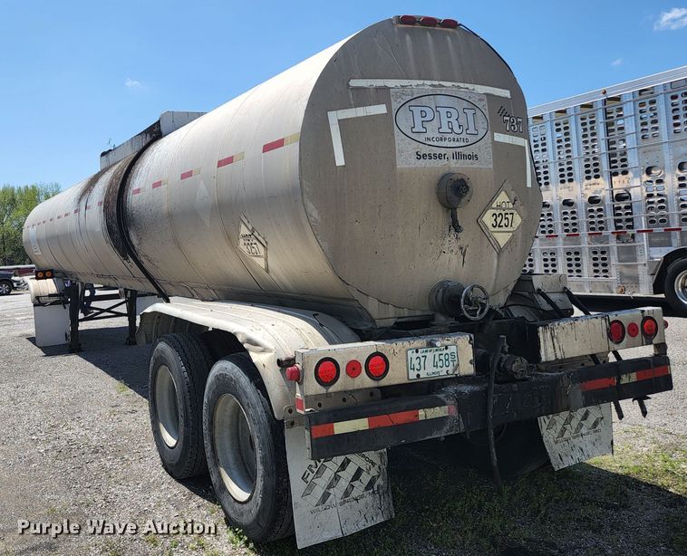 image for item DI1213 1992 Custom Trailers  tank trailer