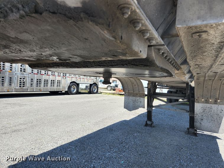 image for item DI1213 1992 Custom Trailers  tank trailer