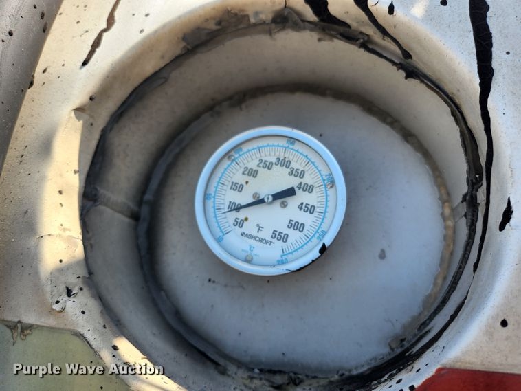 image for item DI1213 1992 Custom Trailers  tank trailer